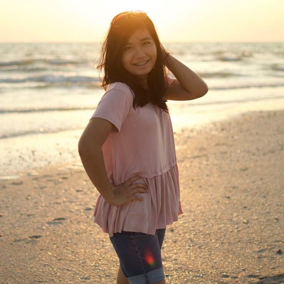 Meet your Posher, Joy - Picture 1 of 1